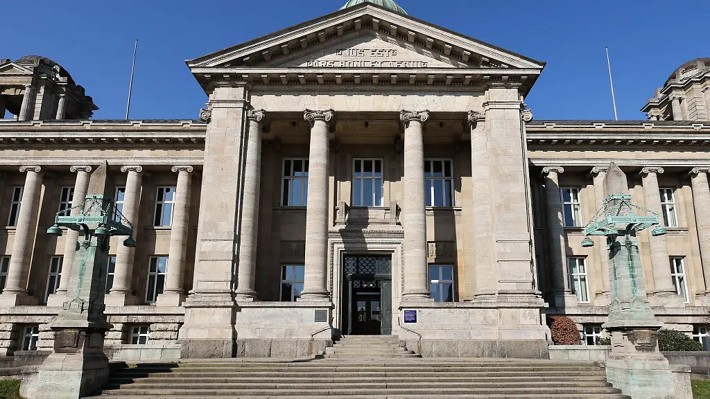 In-Hamburg-koennen-Unternehmen-ihre-Streitigkeiten-jetzt-vor-einem-speziellen-Commercial-Court-austragen