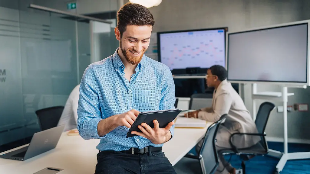 Jetzt-vorsorgen-spaeter-profitieren-Die-betriebliche-Altersvorsorge-hilft-beim-Sparen-fuers-Alter-inklusive-steuerlicher-Vorteile