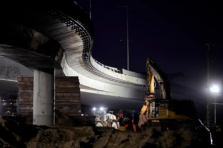 ef45dac242b5b027440368c69b1404a5