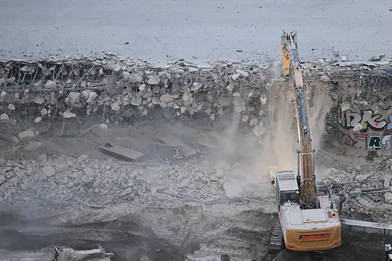 9a05cc4aa8dcb9e61a9e81ac9bdbaac2