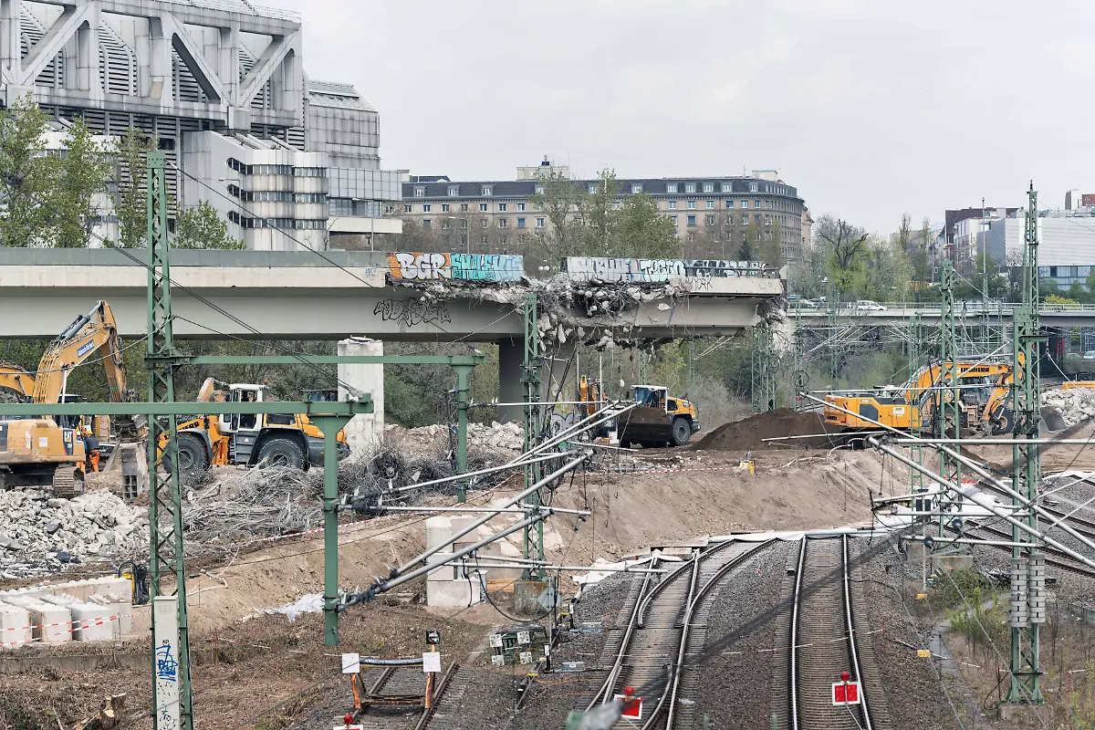 14be083dda89e8de4f2250524bae0493