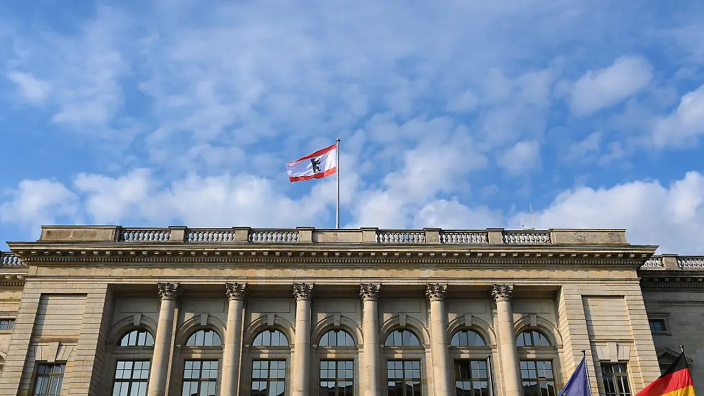 In-diesem-Jahr-wuerdigt-das-Abgeordnetenhaus-ein-Frauenzentrum-aus-Reinickendorf