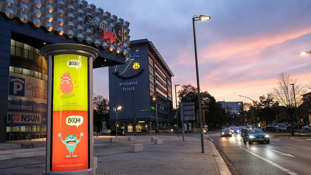 In-der-Centrum-Galerie-kam-es-am-Freitag-zu-einem-groesseren-Polizeieinsatz