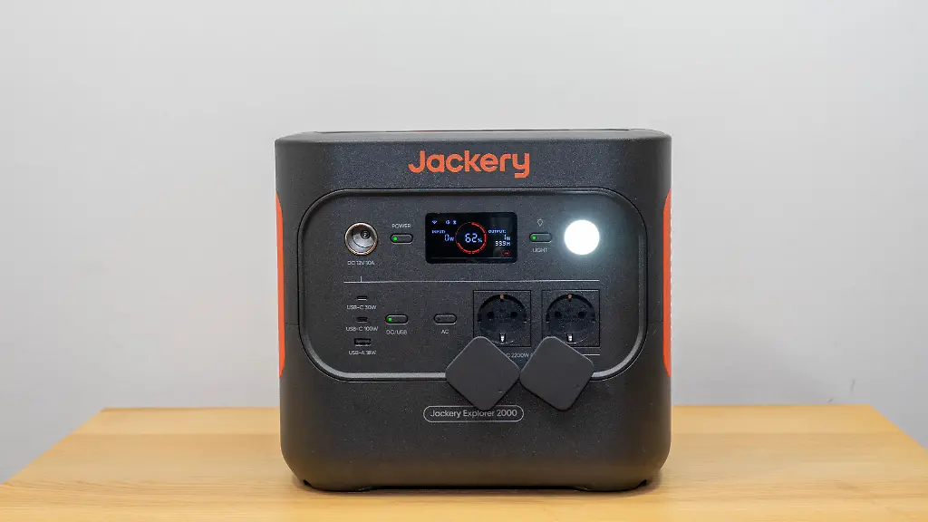 Jackery-Explorer-2000-v2-Test-6-von-4