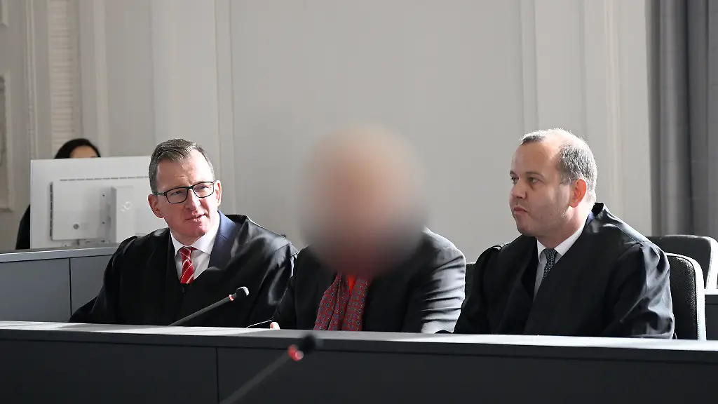 e2533047bec839b2a14c0d267b95e7ed