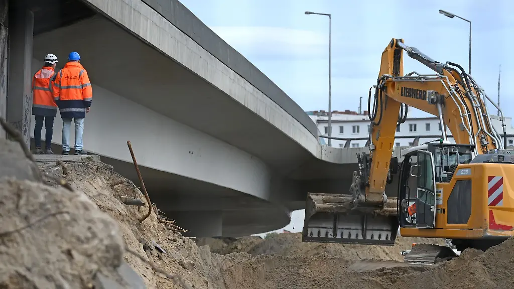 Die-Vorbereitungen-fuer-den-Abriss-liefen-schon-seit-Tagen