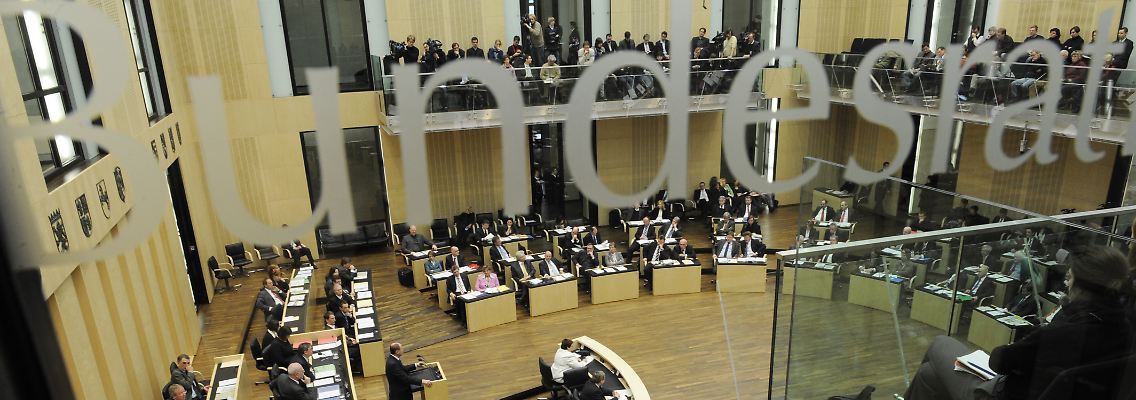 Ein wahres Mammutprogramm hatte sich die Länderkammer für den letzten Arbeitstag vor der Sommerpause aufgehoben.