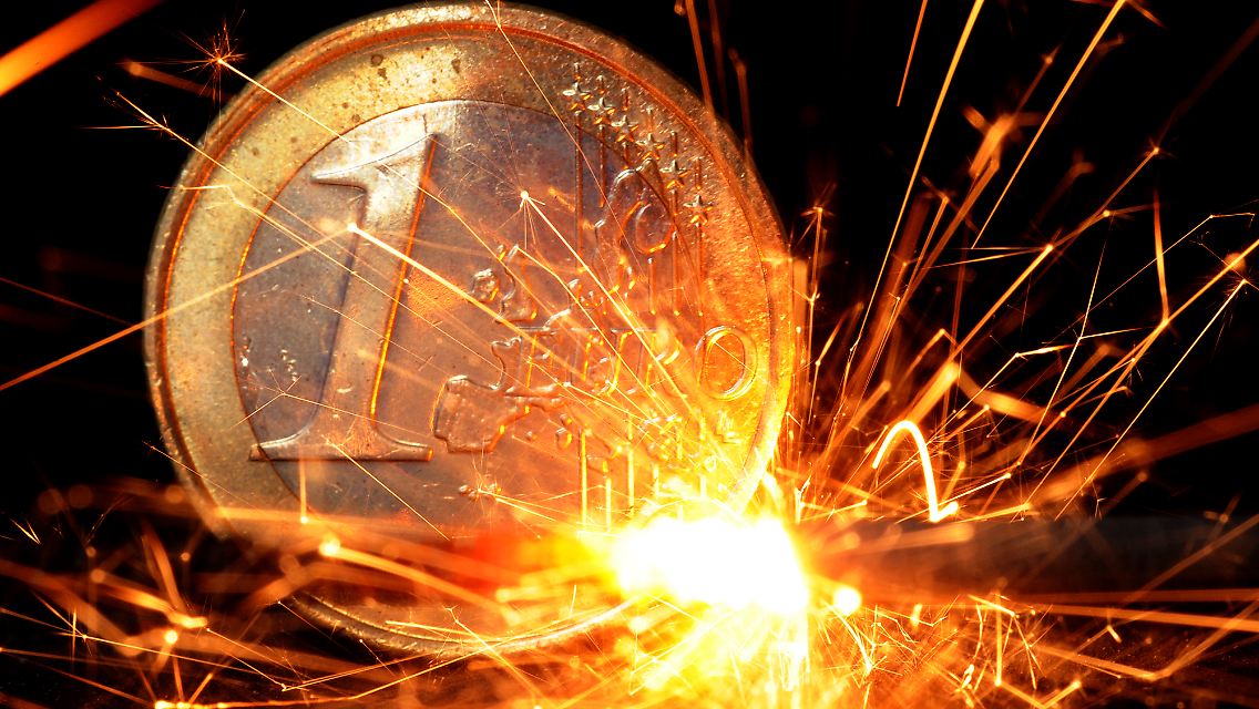 Derzeit ist Feuer unter dem Dach der Euro-Zone.