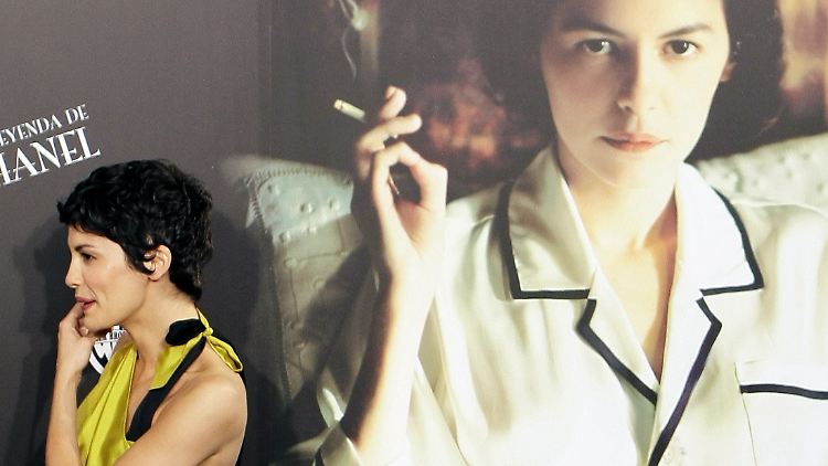 Die Schauspielerin Audrey Tautou verkörperte die Legende 2009 in dem Film "Coco avant Chanel".