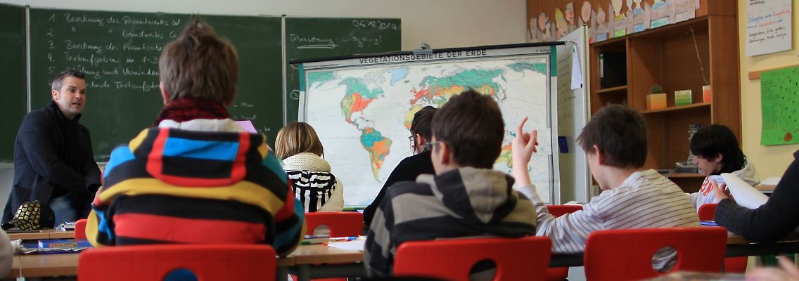 Trotz sinkender Schülerzahlen: keine Lehrerstellen abgebaut.