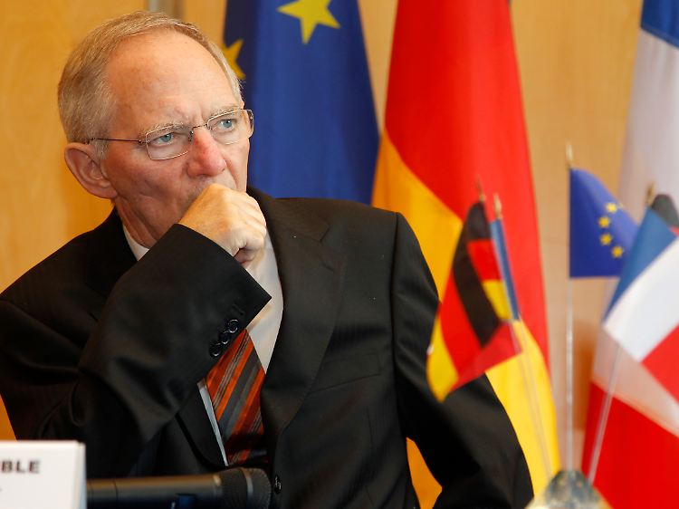 Finanzminister Schäuble meldet Bedenken an.