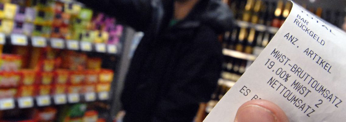 Viele Kassenbons enthalten die umstrittene Chemikalie Bisphenol A.