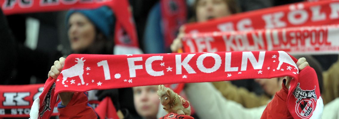 Nicht die feine Art: Einige Kölner Fans benahmen sich in Gelsenkirchen daneben.
