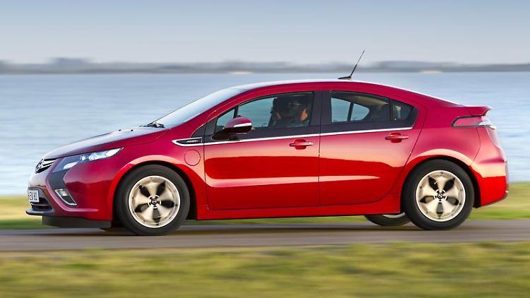 Überzeugendes Elektroauto: Der Antrieb des Ampera ist leise. Zudem beschleunigt der Opel wie ein Sportwagen.