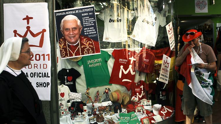 Benedikt Superstar: Die Teilnehmer des Weltjugendtages fiebern der Ankunft des Papstes entgegen.