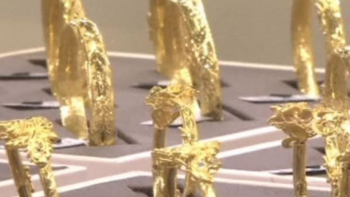 gold.jpg