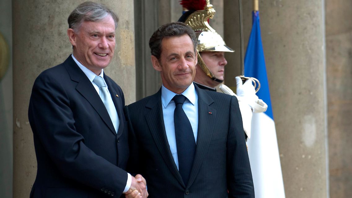 Von Warschau nach Paris: Dort führt Köhler Gespräche mit Sarkozy.