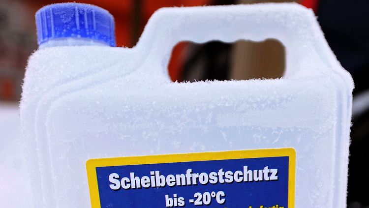 Frostschutzmittel können beim Menschen schwere Vergiftungen verursachen.