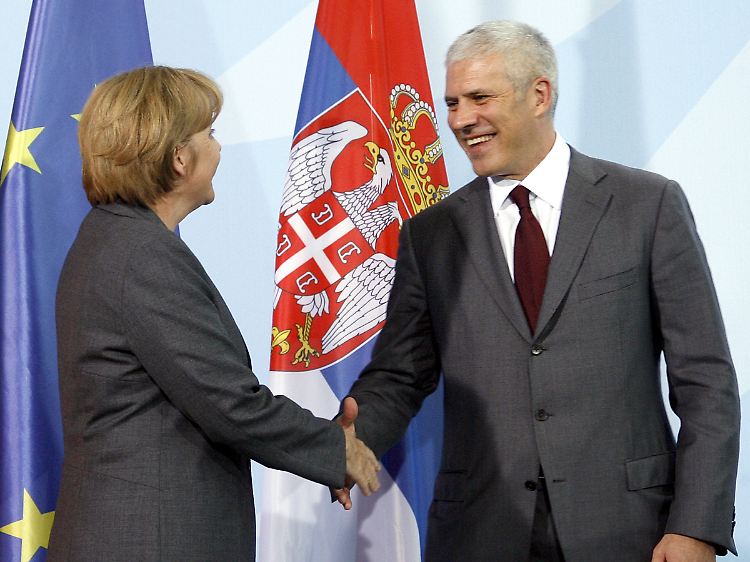 Am Dienstag wird die Kanzlerin auf Serbiens Präsidenten Tadic treffen.