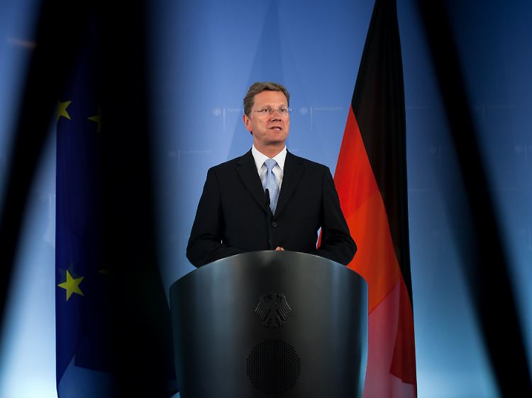 Westerwelle versprach 100 Millionen Euro Soforthilfe.