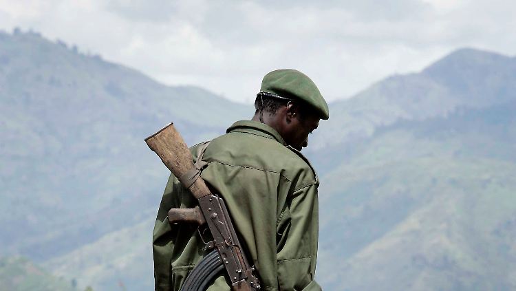Ein Regierungssoldat im Kongo - dort brandete der Bürgerkrieg von 1996 bis 2009 immer wieder auf.