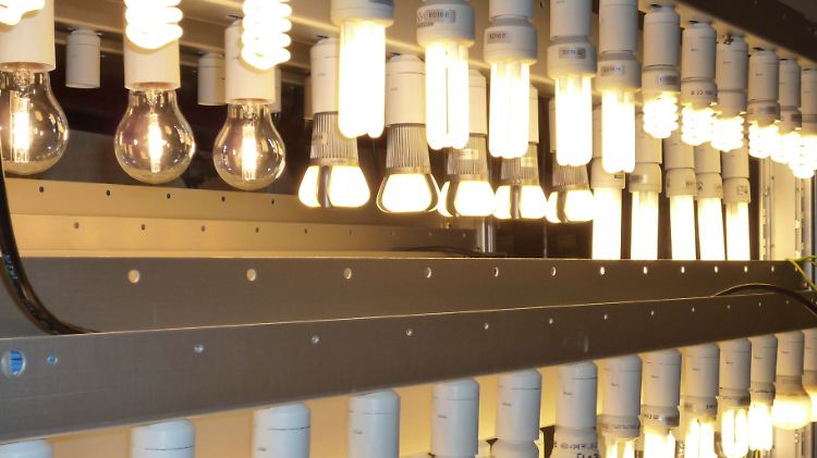 Was sind die Vor- und Nachteile der verschiedenen Energiesparlampenmodelle?
