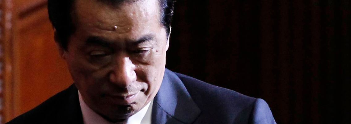Naoto Kan stellt sein Amt zur Verfügung.