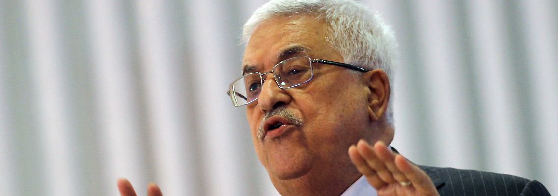 Mahmud Abbas tritt als Vorsitzender der PLO an die UN heran.