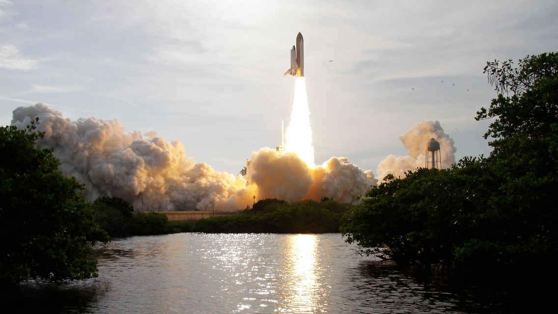 Die Beschädigungen am Space-Shuttle "Endeavour" sind offenbar kein Grund zur Sorge.