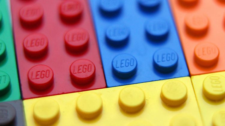 Lego muss sich der Konkurrenz stellen.