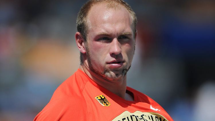 Selbstbewusst geht Titelverteidiger Robert Harting an den Start