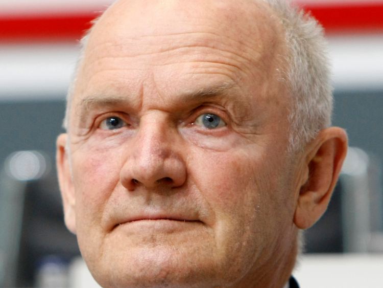 Ferdinand Piëch will Wiedeking loswerden.