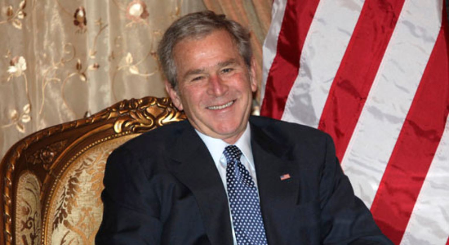 Hier strahlt er noch: Georg W. Bush, US-Präsident, auf Abschiedstour.