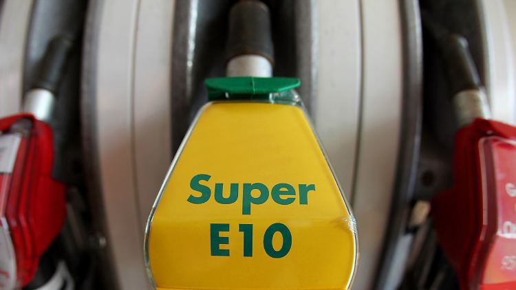 Der Treibstoff E10 ist beim Autofahrer unbeliebt.