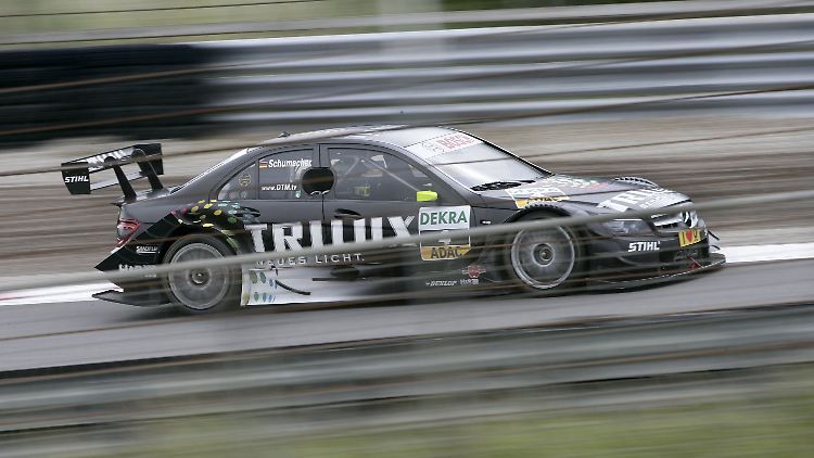 Kein guter Tag für Schumacher: Der frühere Formel-1-Pilot geht als Vorletzter ins Rennen.