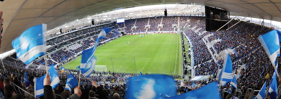 Seit Januar dieses Jahres spielt die TSG Hoffenheim in der 30.000 Zuschauer fassenden Rhein-Neckar-Arena