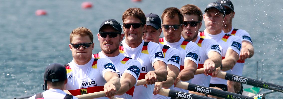 Weltmeisterlich: Der Deutschlandachter unterwegs auf dem Bleder See.