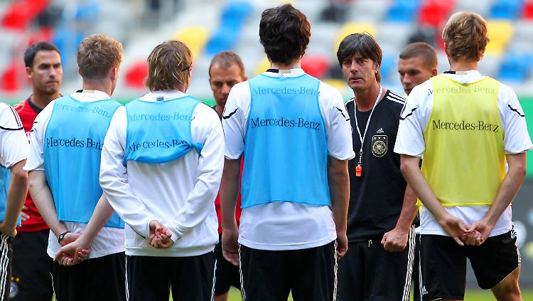 Joachim Löw, mit Auswahl.