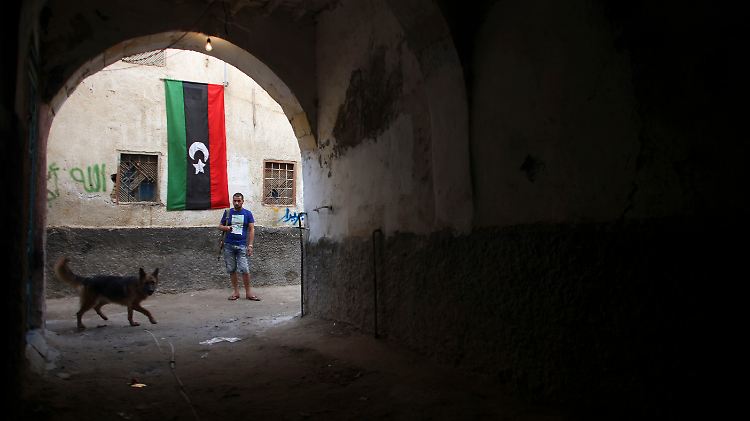 Libyen soll mit der Hilfe der internationalen Gemeinschaft zu einem demokratischen Land werden.