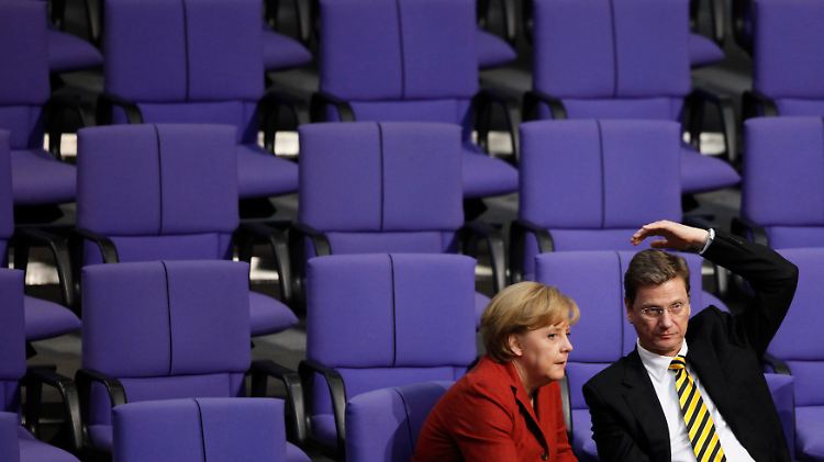 Bald zusammen auf der Regierungsbank? Westerwelle und Merkel.