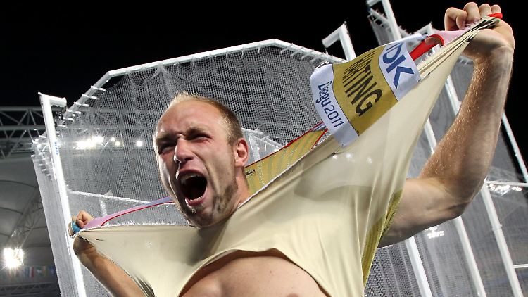 Robert Harting machte den Anfang und verteidigte seinen WM-Titel.