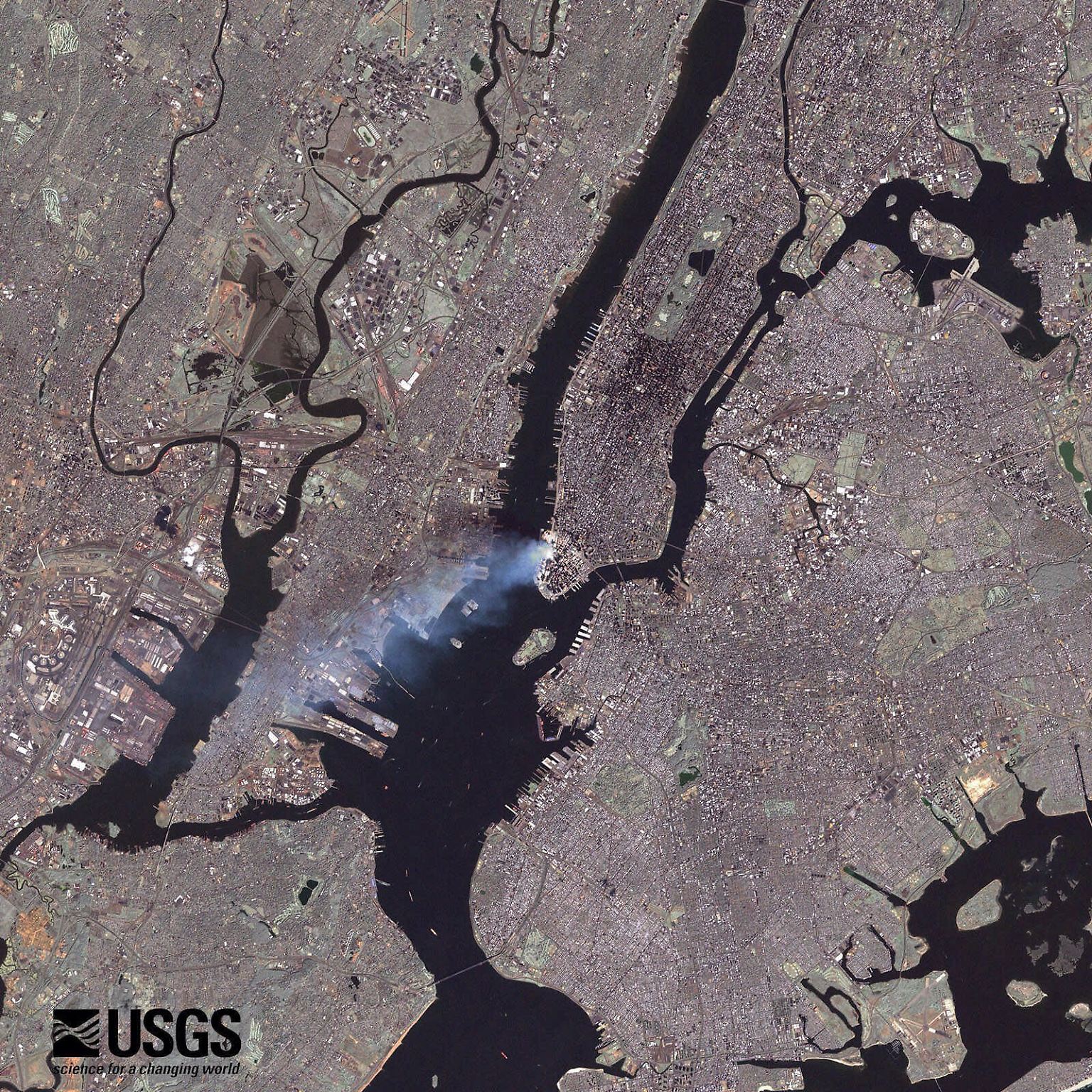 11. September 2001: Der Satellit IKONOS macht Bilder von New York am Tag der Katastrophe.