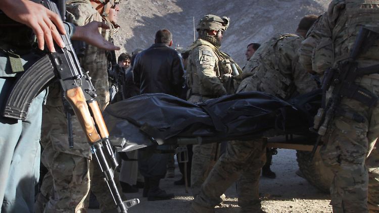 Die Toten wurden zum US-Stützpunkt Bagram gebracht.