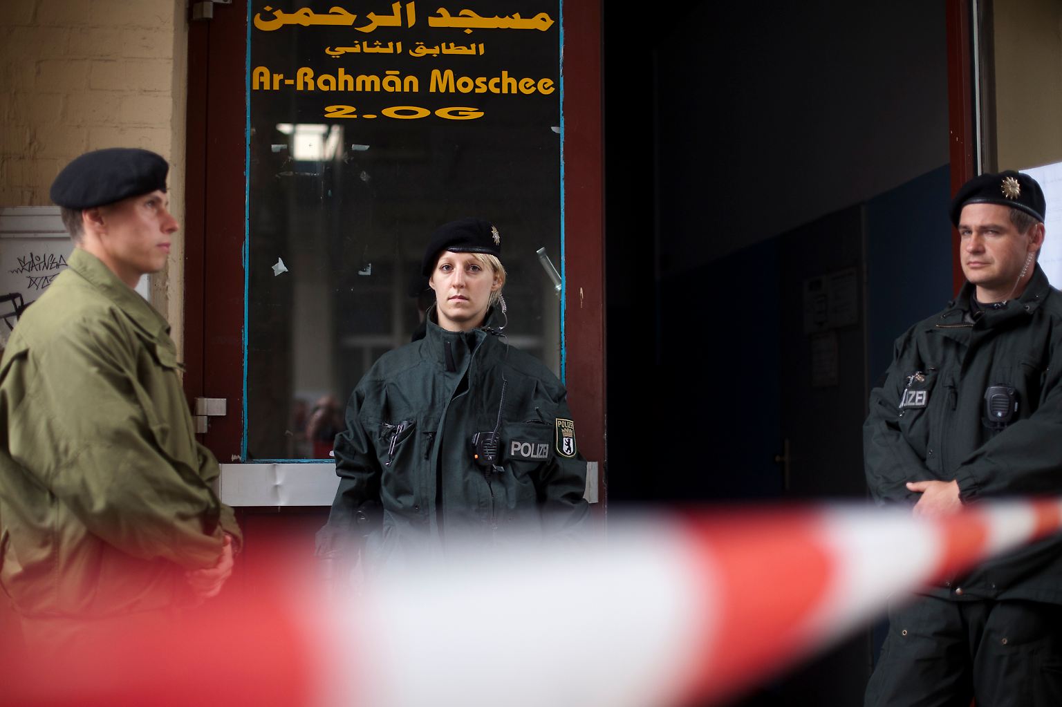 Kurz vor dem Jahrestag der Anschläge vom 11. September 2001 verhindert die Polizei womöglich ein islamistisches Attentat in Deutschland.