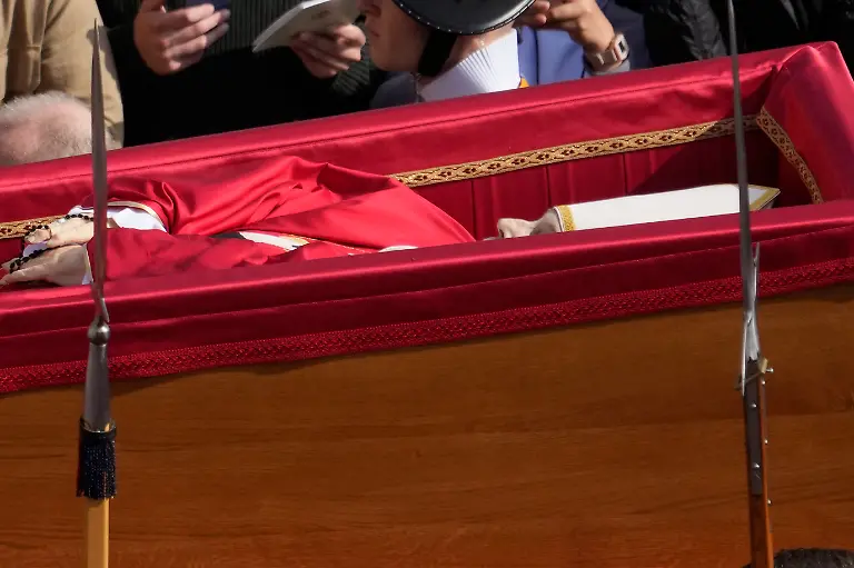 70b06c72942f1e2905665817beb06f01