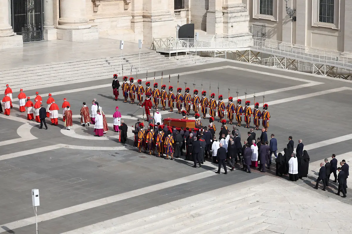 693752f77c71f6a108ea135a21f7750b