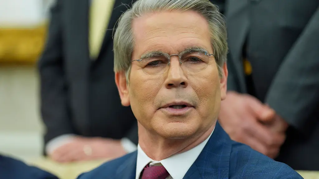 ae148c7a4f64f05f1ed2bce810f92142