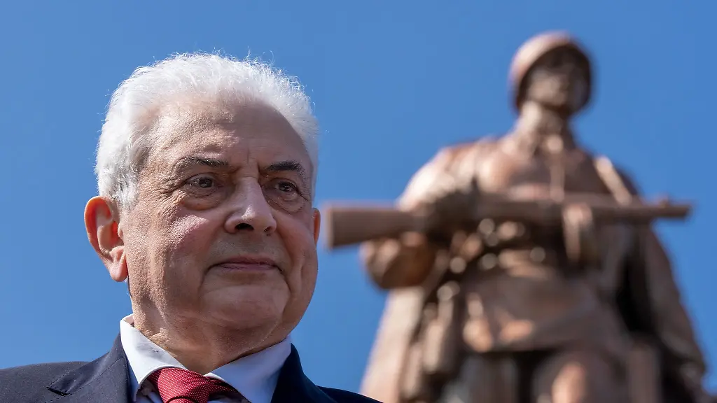 Die-russische-Botschaft-sieht-eine-Empfehlung-des-Auswaertigen-Amts-sehr-kritisch-keine-Vertreter-von-Russland-und-Belarus-zu-Kriegsgedenken-einzuladen