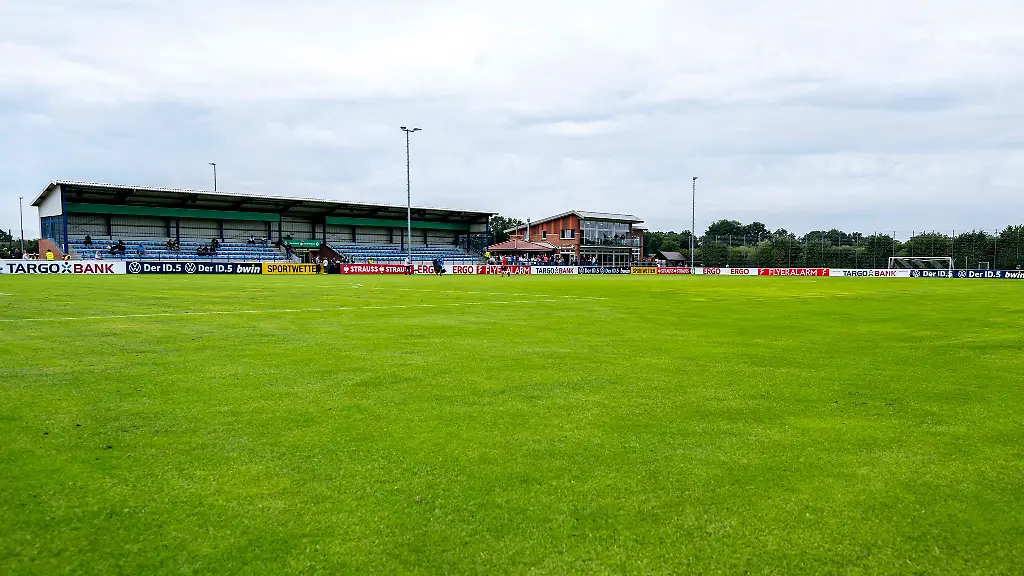 Das-fuer-den-1-Mai-in-Rehden-geplante-Pokalfinale-muss-verschoben-werden