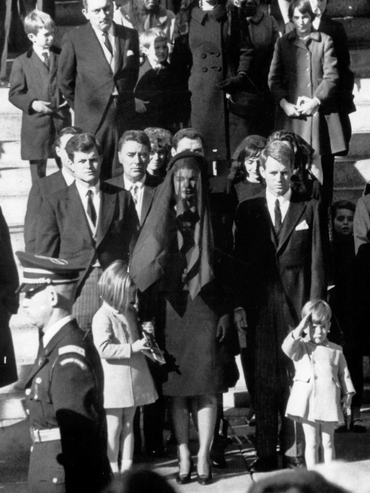 Ihr schwärzester Tag: Die Trauerfeier für JFK am 23. November 1963.